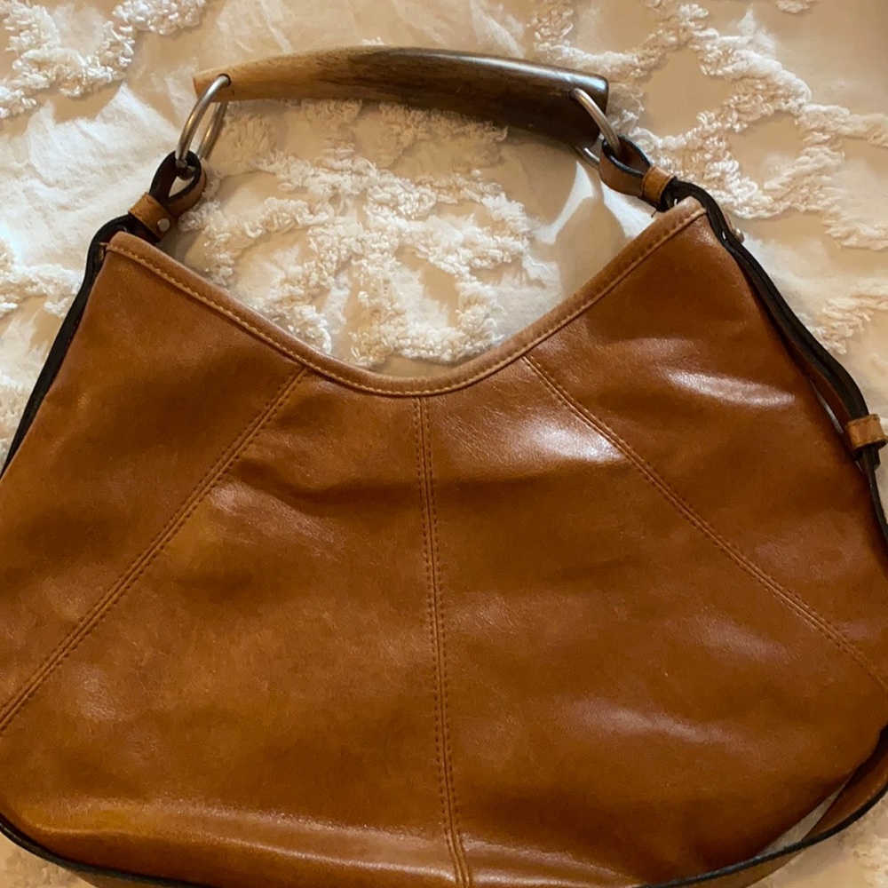 Handbag w/ Wooden Handle